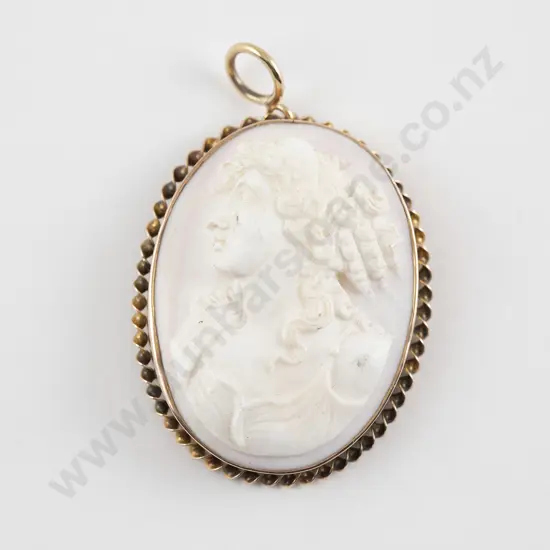 Late Victorian 9ct Framed Cameo Pendant