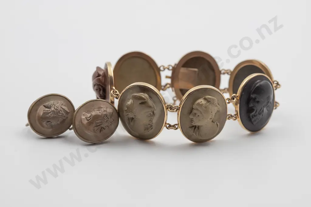 C1880 Victorian 15ct Framed Lava Cameo Bracelet Image 1++