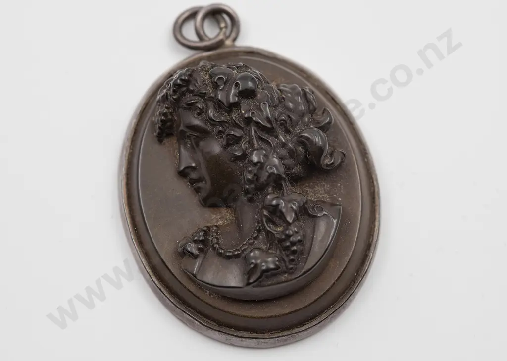 Victorian Vulcanite High Relief Classical Portrait Pendant Image 1++