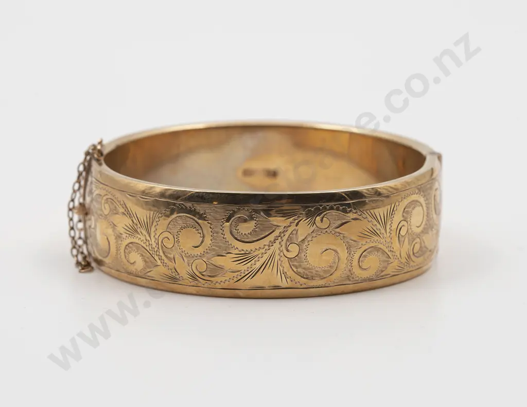 9ct Half Engraved Hinged Snap Bangle Image 1++