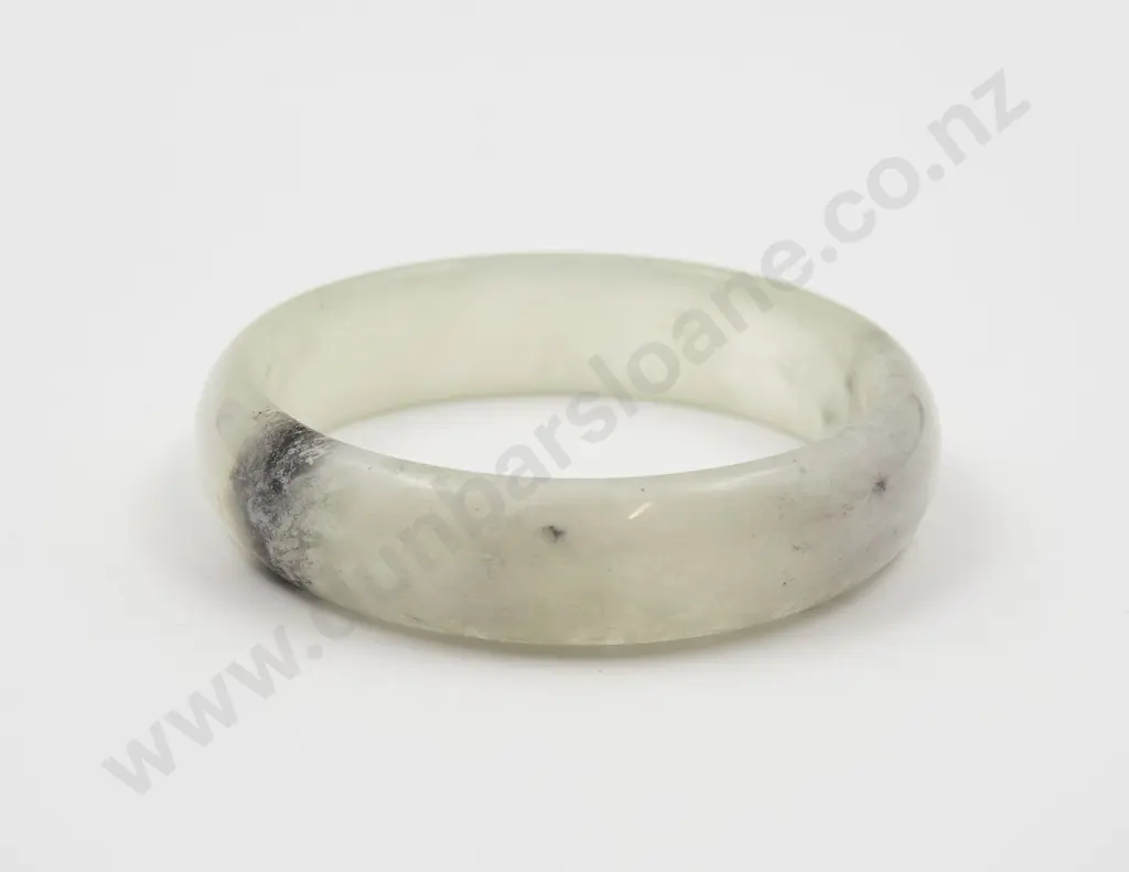 Chinese Mutton Fat Jade Bangle Image 1++
