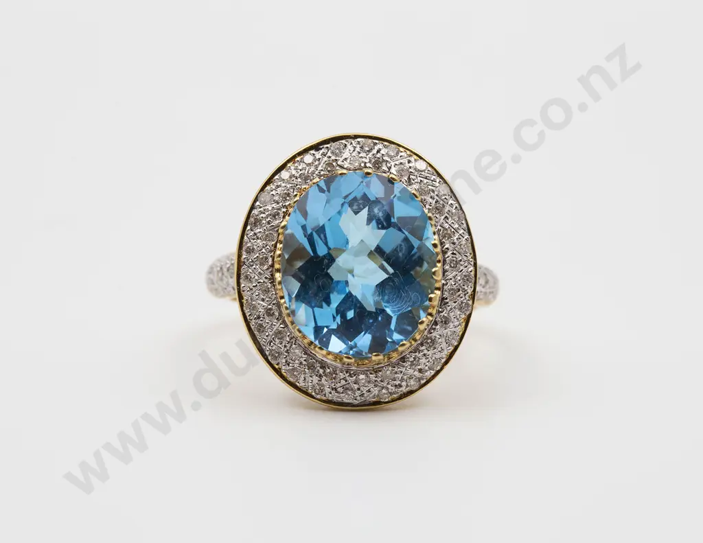 18ct 79stone Topaz and Diamond Cluster Ring Image 1++