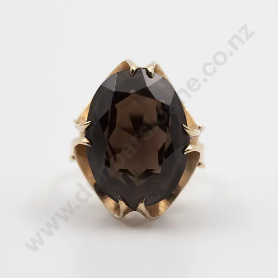 9ct Large Single Smokey Quartz Dress Ring