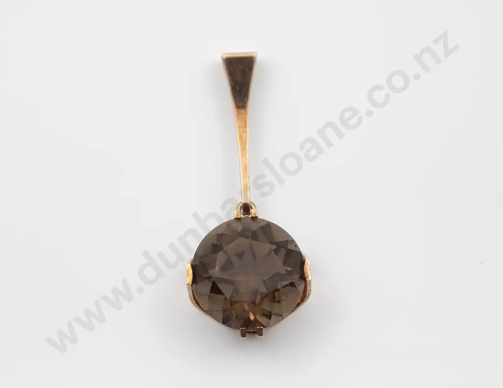 9ct Large Single Smokey Quartz Pendant Image 1++