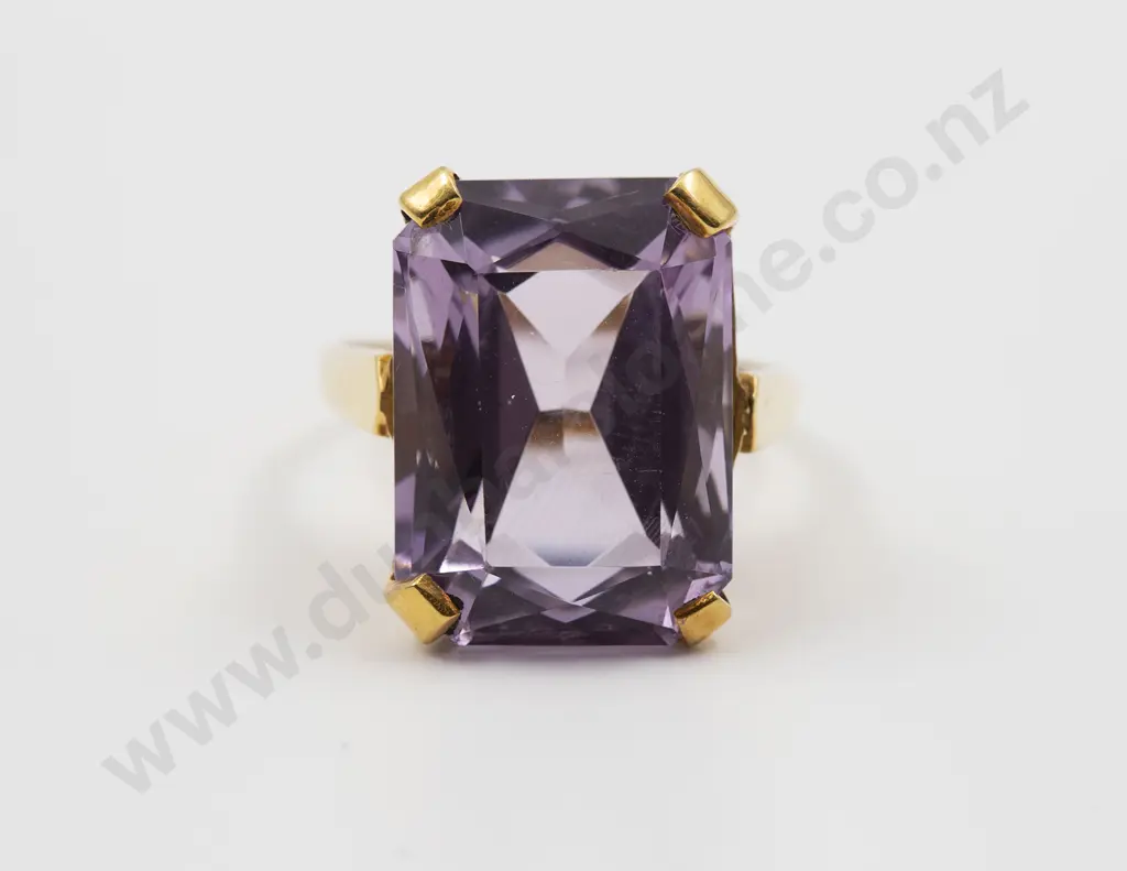 9ct Single Amethyst Dress Ring Image 1++