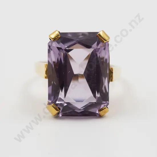 9ct Single Amethyst Dress Ring
