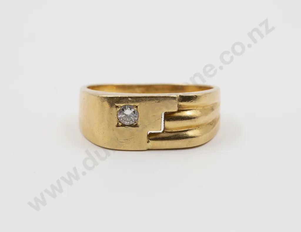18ct Single Diamond Band Ring Image 1++