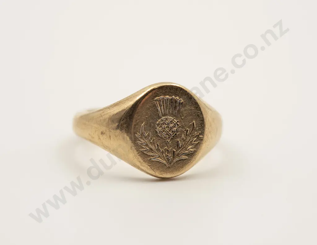 9ct Signet Ring Image 1++