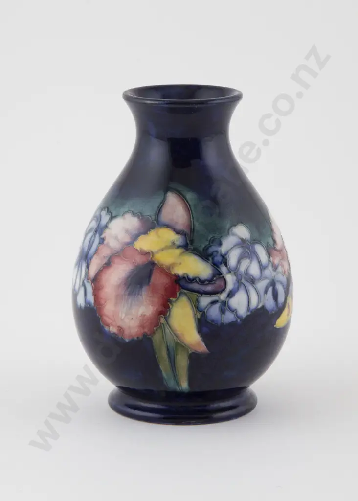 William Moorcroft Ovoid Body Vase Image 1++