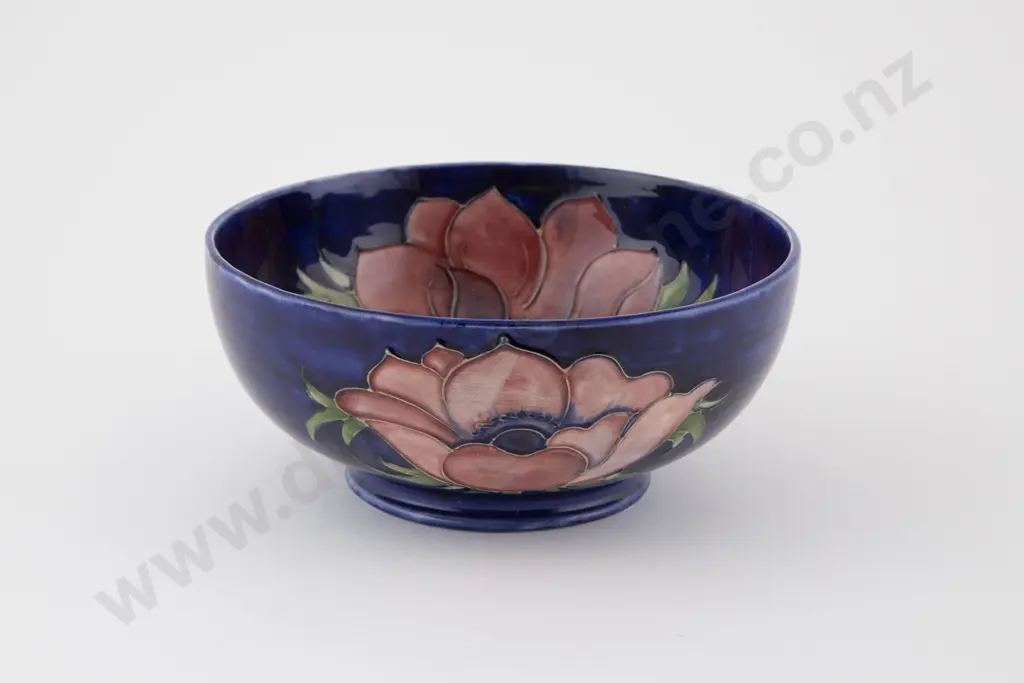 Walter Moorcroft Fruit Bowl Image 1++