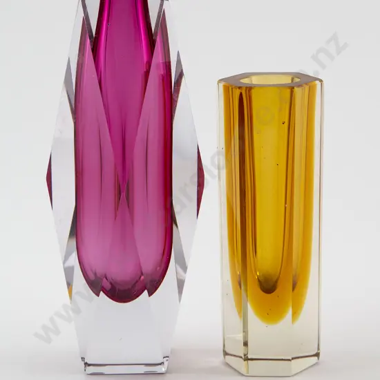 Mandruzzato Murano Cranberry Pink Encased Glass Vase