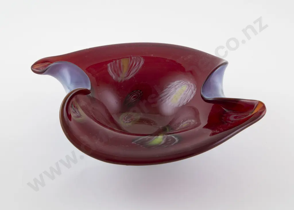 Murano Overlay Pinched RIm Dish Image 1++