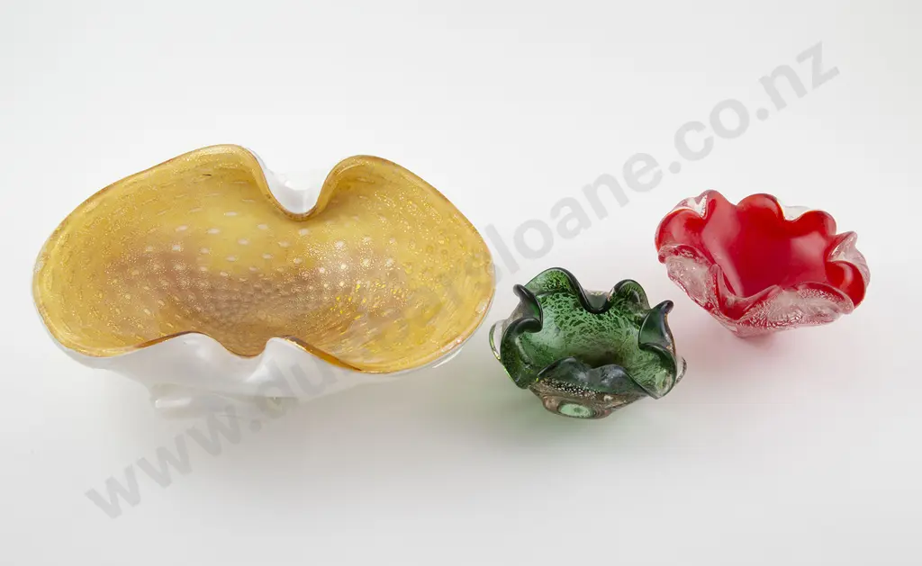 Murano encased Pinched Rim DIsh Image 1++