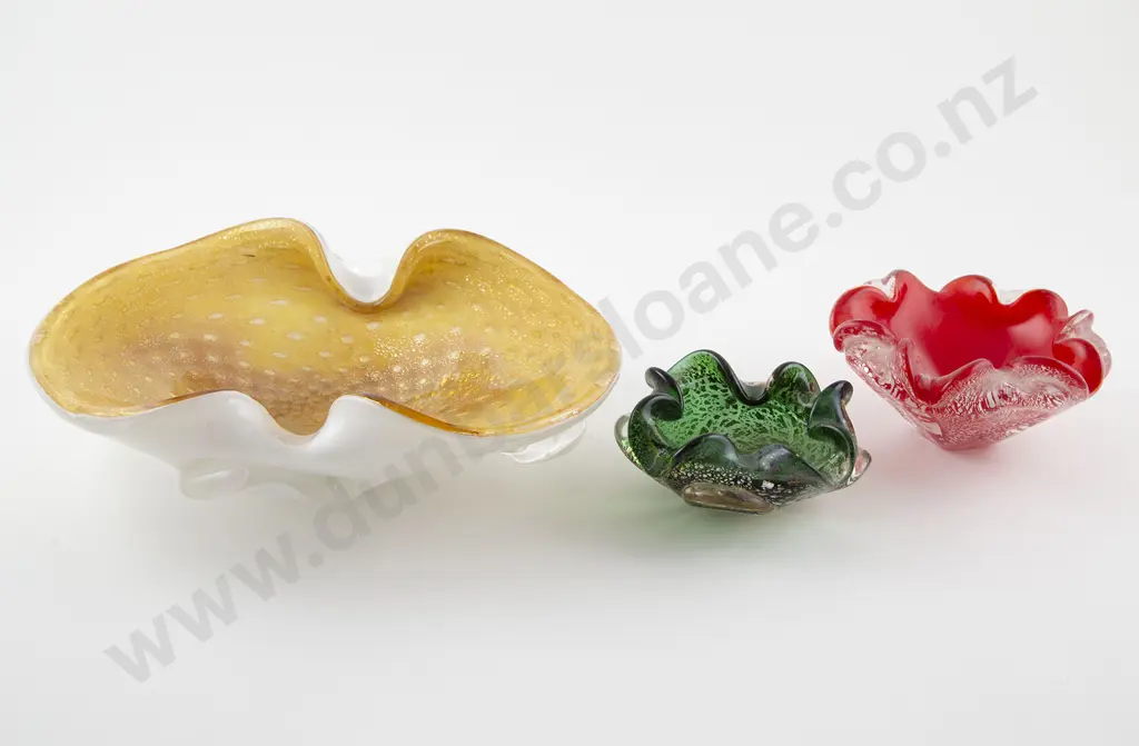 Murano encased Pinched Rim DIsh Image 1++
