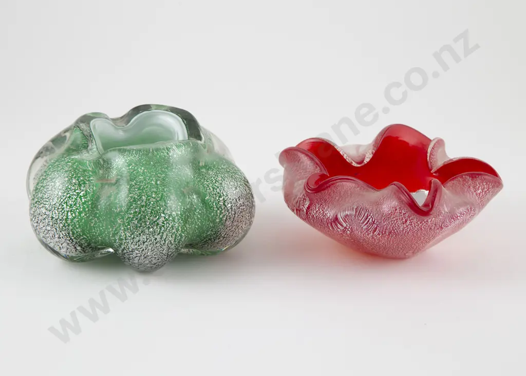 Labelled Murano Pinched RIm DIsh Image 1++