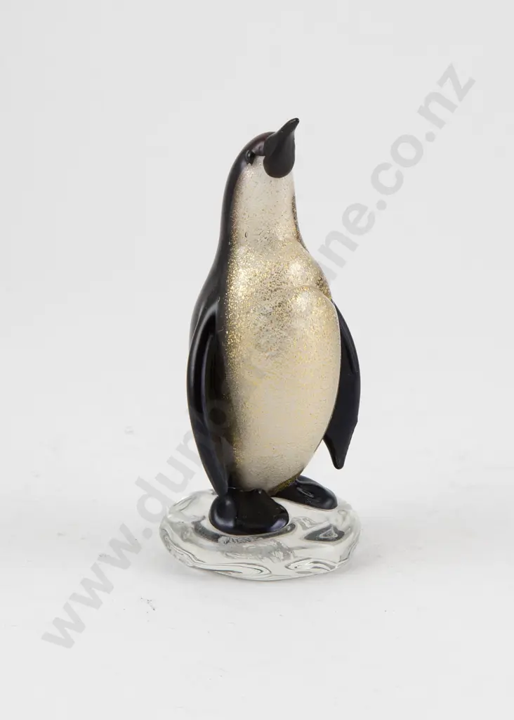 Murano Encased Glass Penguin Image 1++