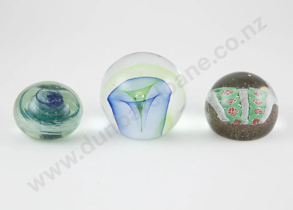 Labelled Murano Paperweight Image 1++