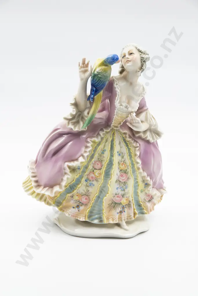 Mid C20th German Voltsteal Figurine Image 1++