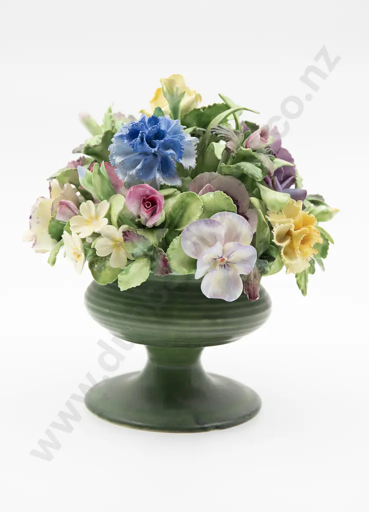 Large Crown Staffordshire Table Centre Floral Posy Image 1++
