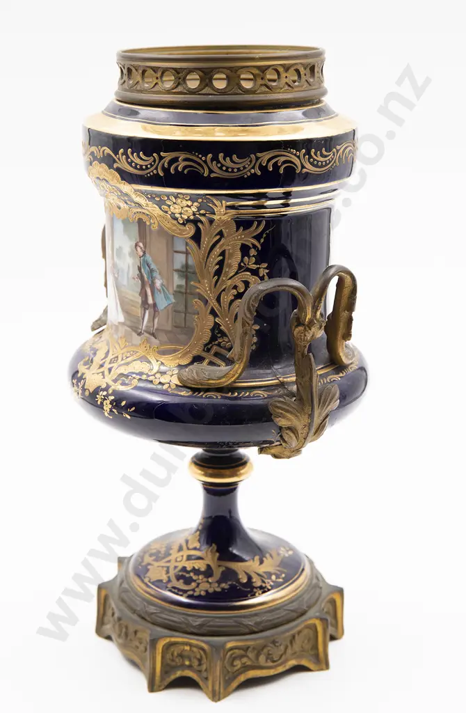 Late C19th Sèvres Pattern Mantel Urn Image 1++