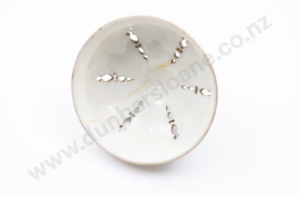 Royal Worcester Urn Cover Image 1++