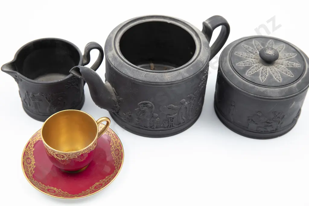 Wedgwood Basalt 3pce Teaset Image 1++