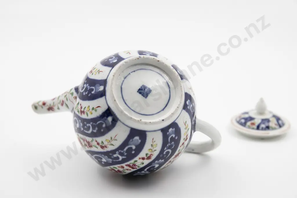 C1775 First Period Worcester Teapot Image 1++