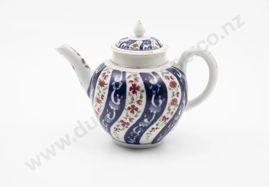 C1775 First Period Worcester Teapot Image 1++