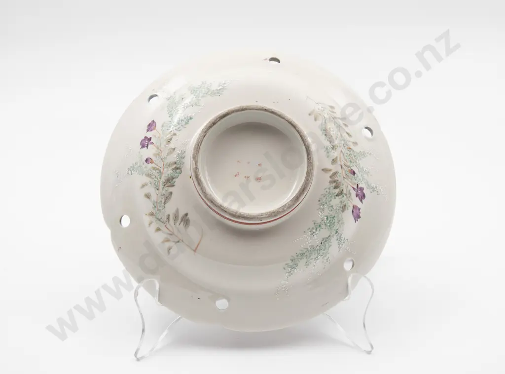 Late C19th Satsuma Shallow Dish Image 1++