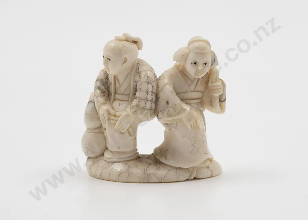 Signed Ivory Netsuke Image 1++