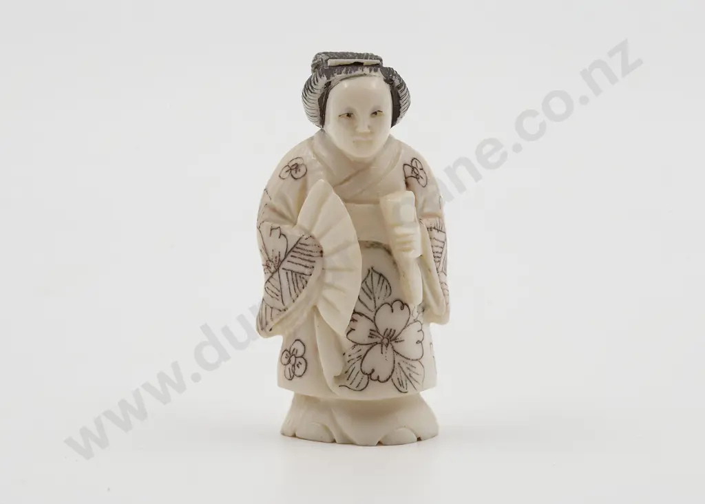 Signed Ivory Netsuke Image 1++