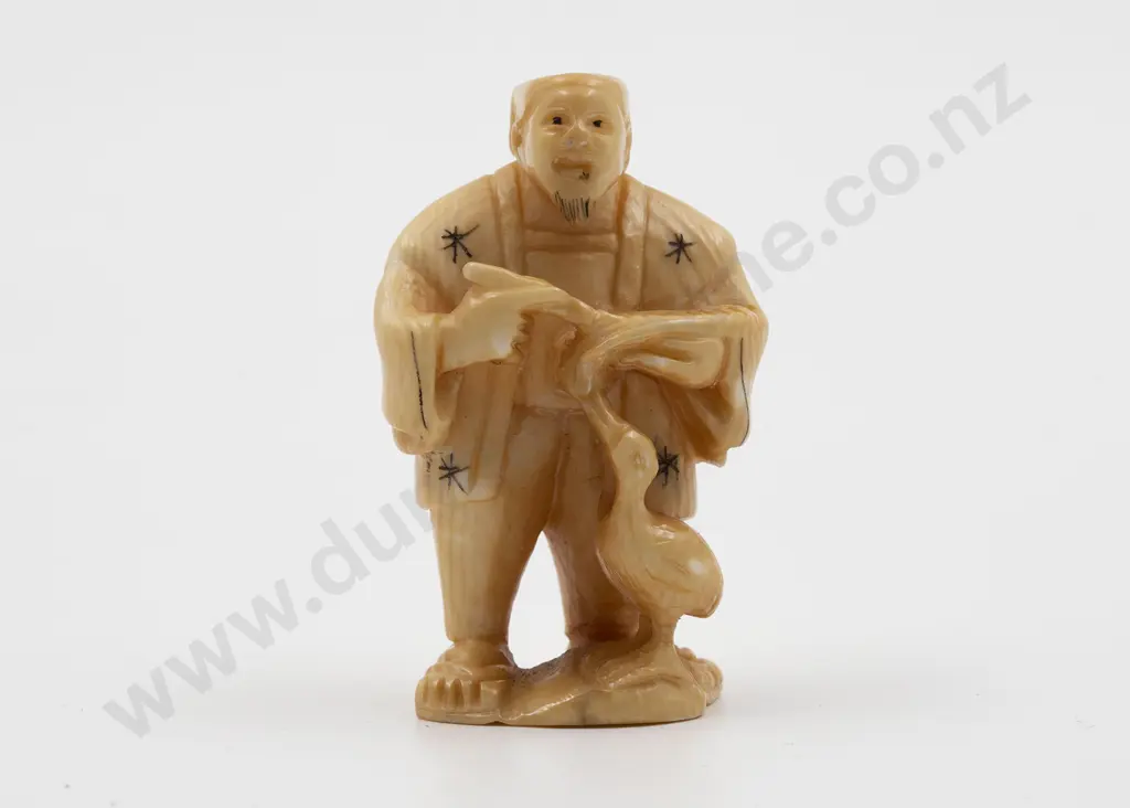 Signed Ivory Netsuke Image 1++