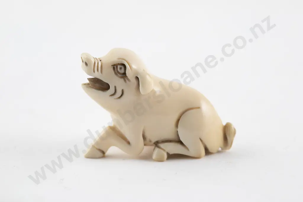 Carved Ivory Netsuke Image 1++