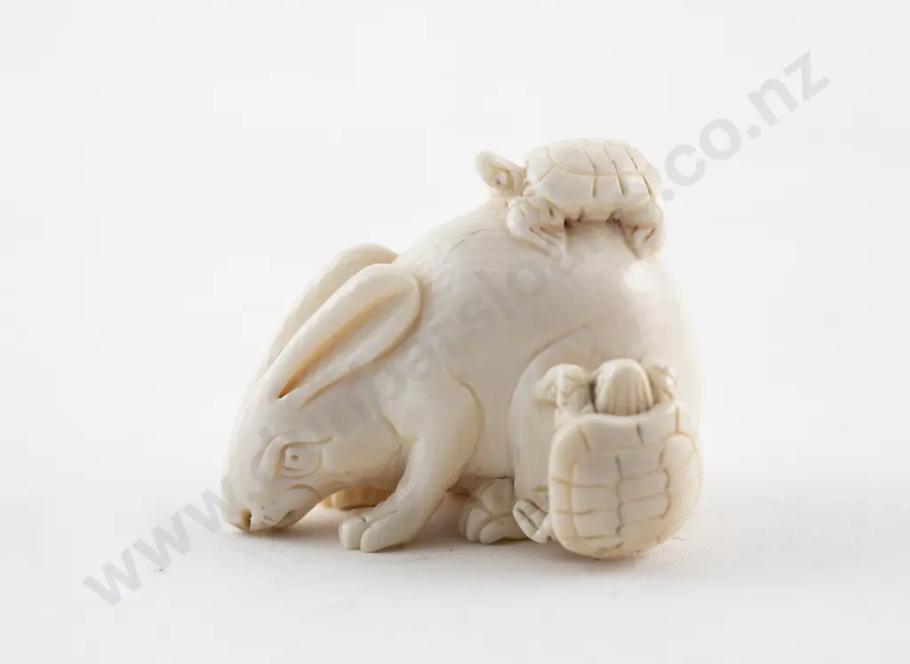 Carved Ivory Netsuke Image 1++