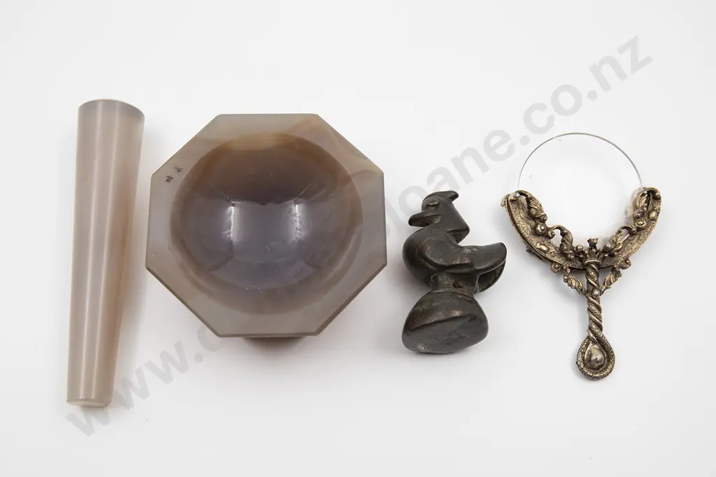 An Agate Mortar & Pestle Image 1++