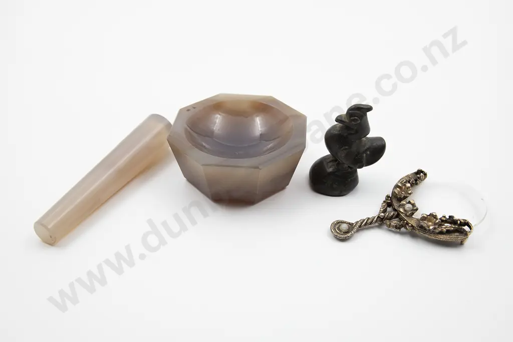 An Agate Mortar & Pestle Image 1++