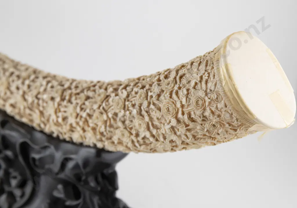 Impressive Late C19th Chinese Carved Ivory Tusk On Stand Image 1++