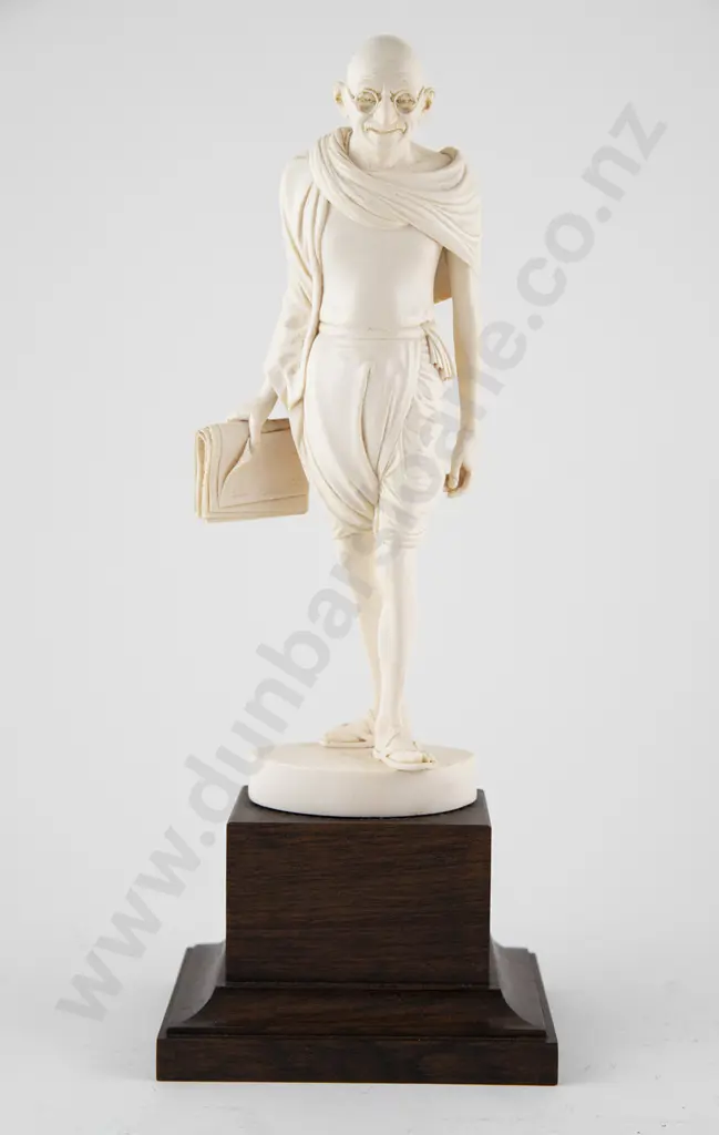 Finely Carved Ivory Figure Of Mahatma Gandhi Image 1++