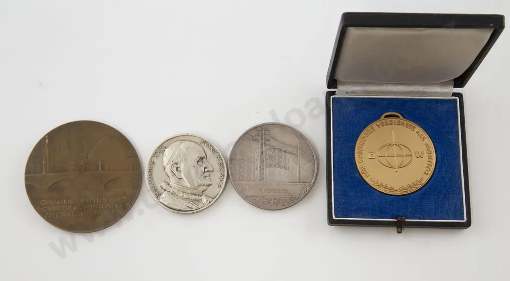 Four Art Nouveau Award Medallions Image 1++