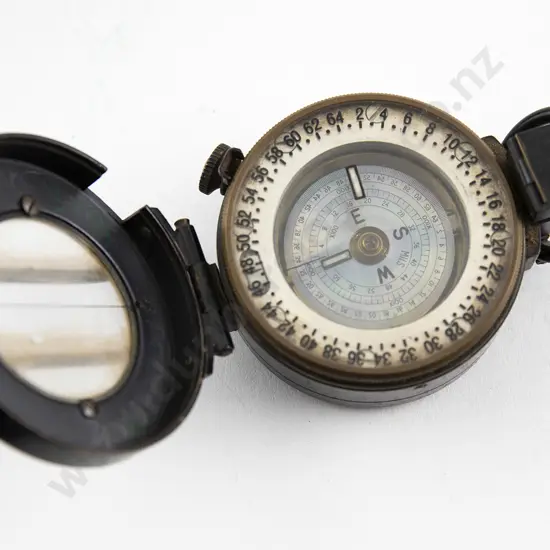 WWI Usil Prismatic Compass