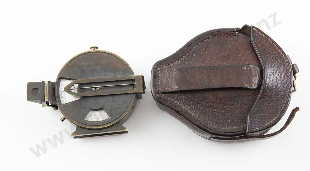 Barker Patent 1926 Combined Compass & Clinometer Image 1++