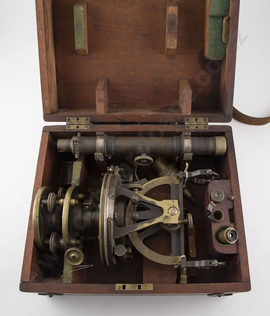 Troughton & Simms Theodolite Image 1++