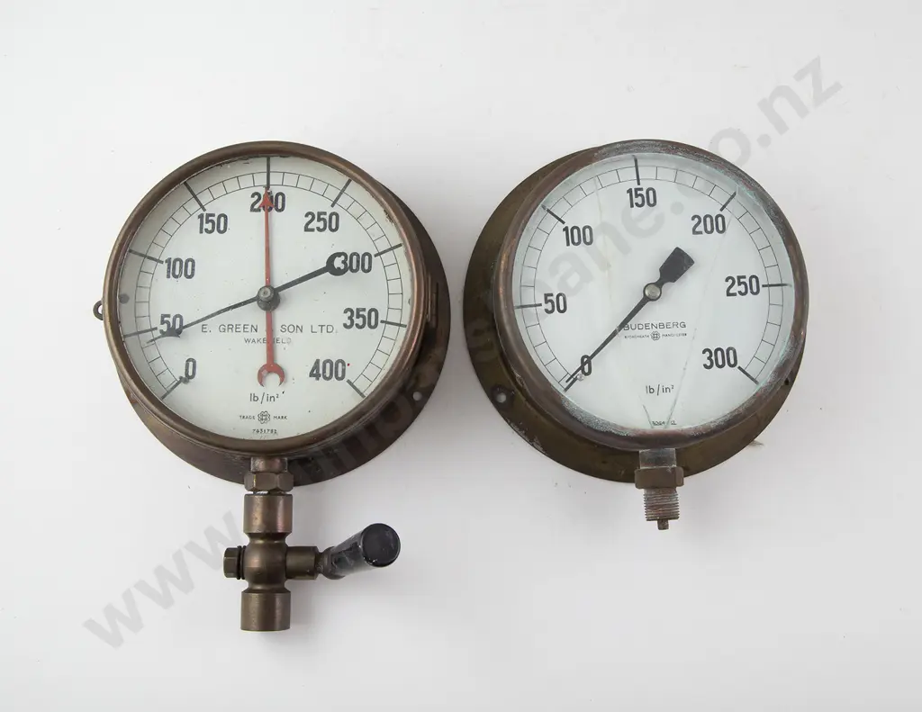 Two Vintage brass Cased Circular Pressure Gauges Image 1++