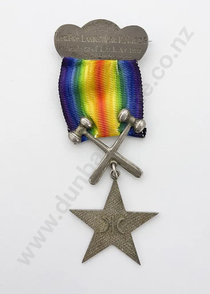 NZ Silver J Mow (unidentified) Lodge Medal Image 1++