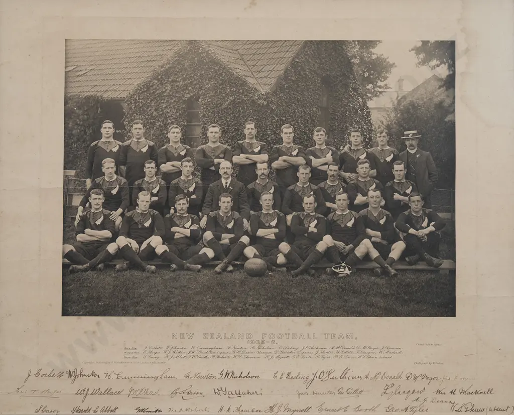 Rare Signed 1905-06 'Originals" New Zealand Football Team Sepia Photograph Image 1++