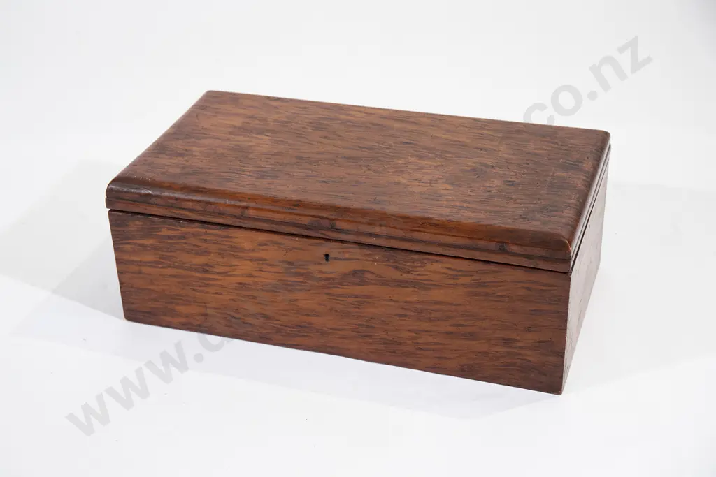 Late C19th NZ Colonial Mottled Kauri Box Image 1++