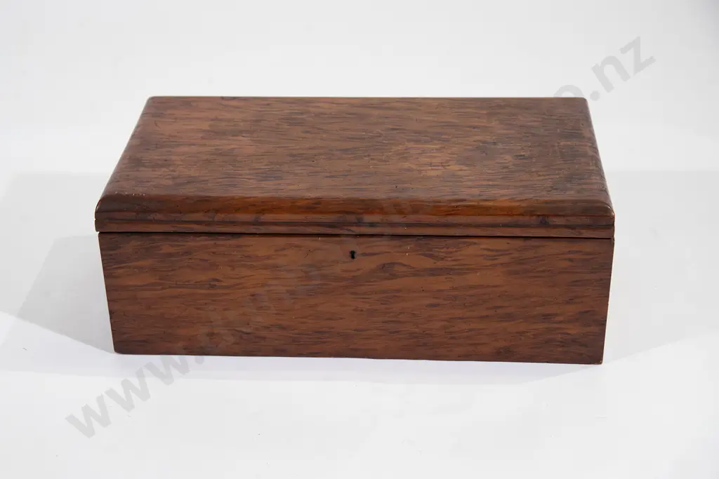 Late C19th NZ Colonial Mottled Kauri Box Image 1++