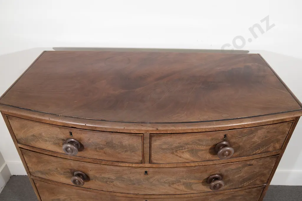 Regency Mahogany Bow Front Chest Image 1++