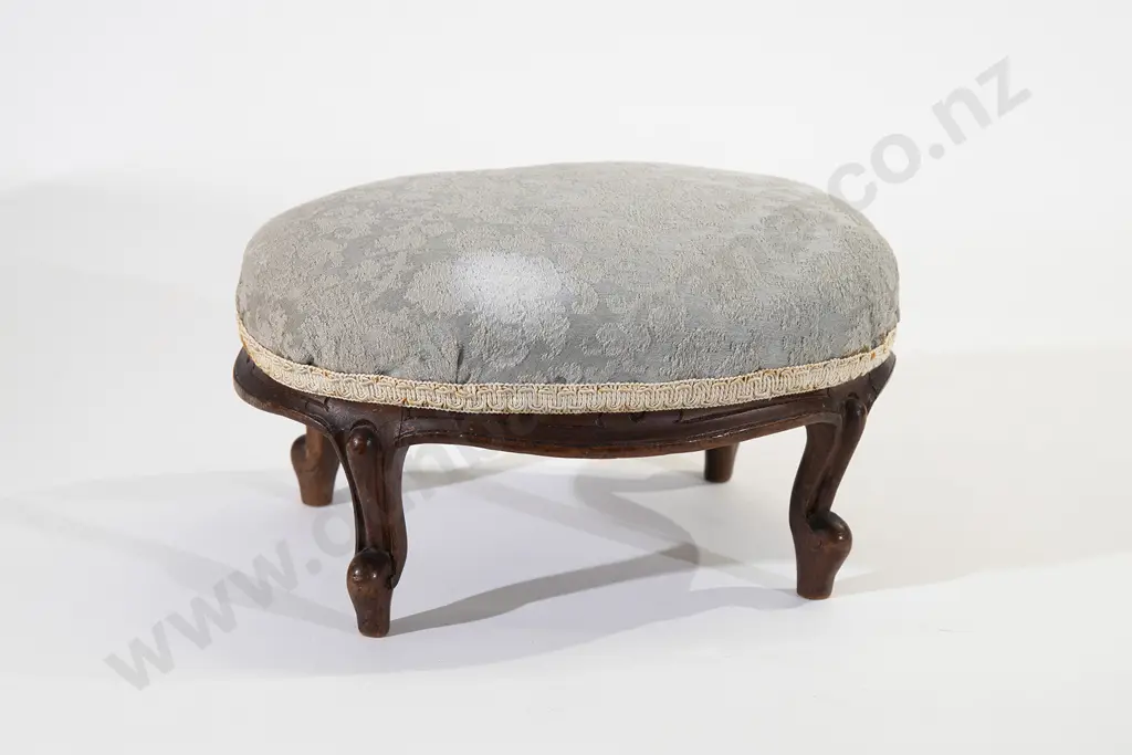 Small Victorian Walnut Oval Foot Stool Image 1++