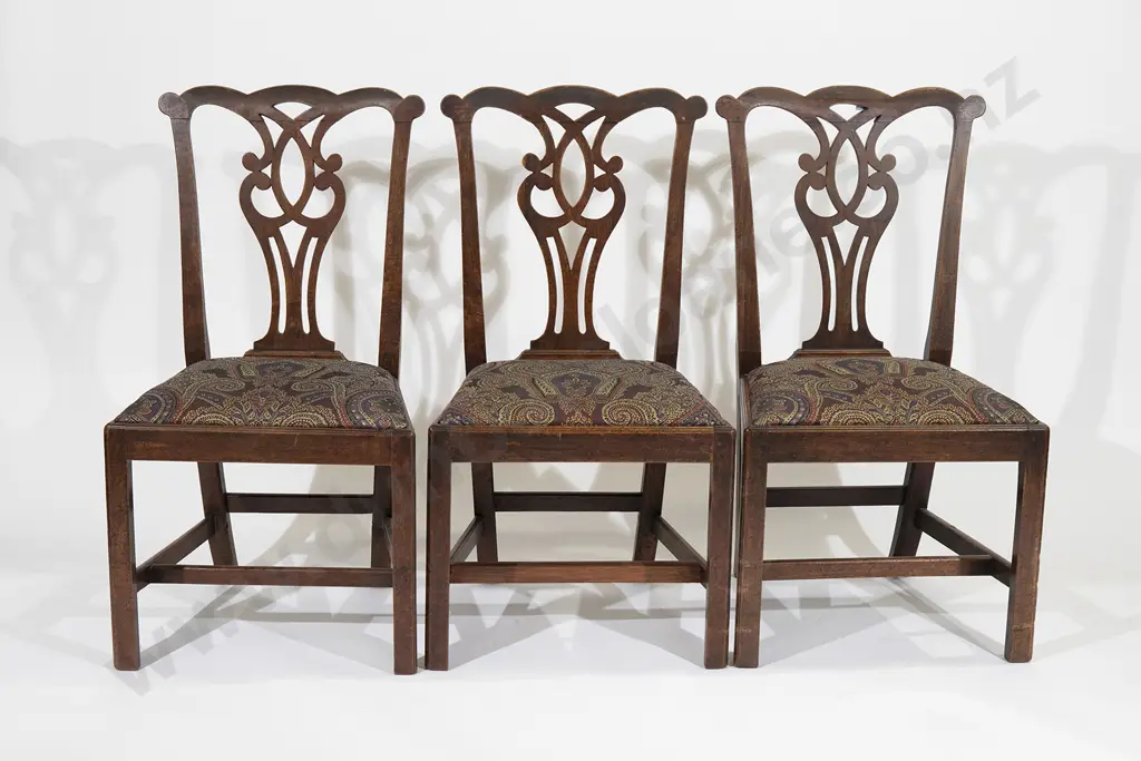 Four Geo III Mahogany Dining Chairs Image 1++